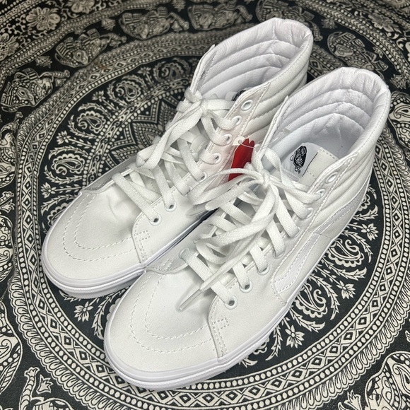 Vans White High-Top Skate Shoes - Picture 1 of 4